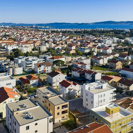 Oliver 2br With Parking Place Апартаменти