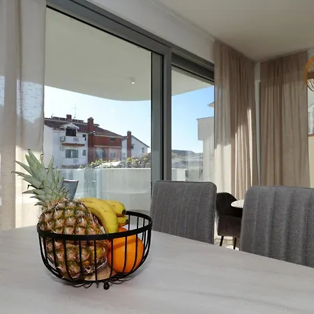 Oliver 2br With Parking Place *